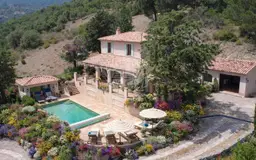 maison/villa 5 pièces à Le Plan-de-la-Tour (83120)