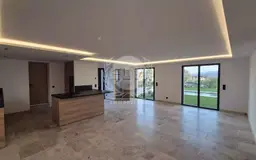 maison/villa 5 pièces à Les Arcs (83460) — photo 4
