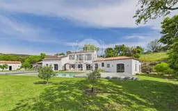 maison/villa 8 pièces à Le Plan-de-la-Tour (83120)