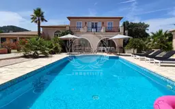 maison/villa 8 pièces à Le Plan-de-la-Tour (83120)