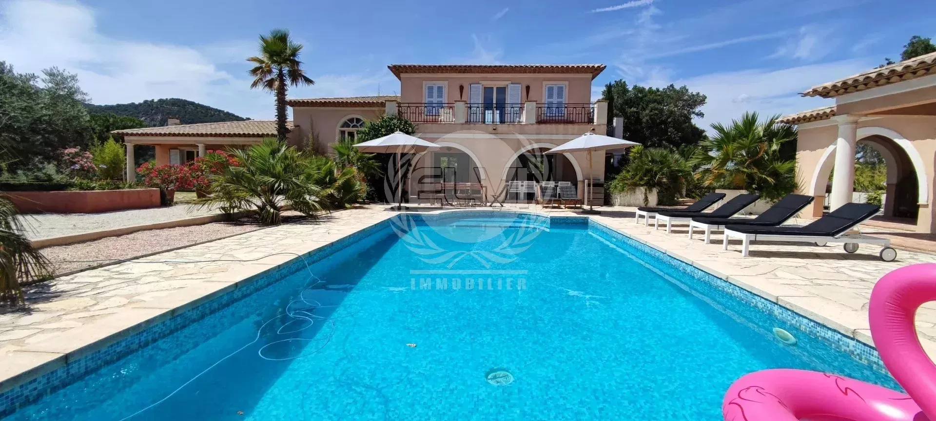 maison/villa 8 pièces à Le Plan-de-la-Tour (83120)