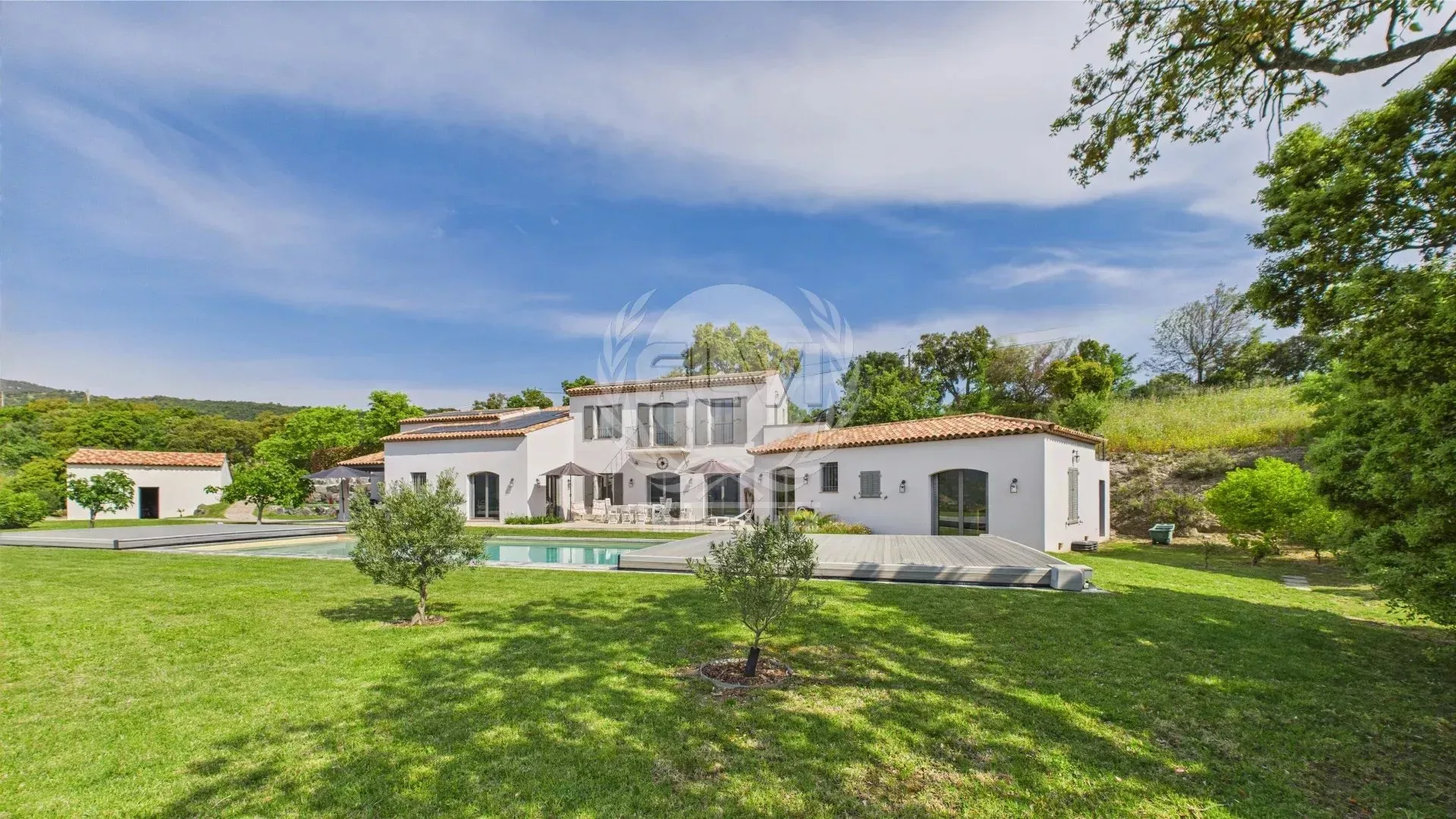 maison/villa 8 pièces à Le Plan-de-la-Tour (83120)